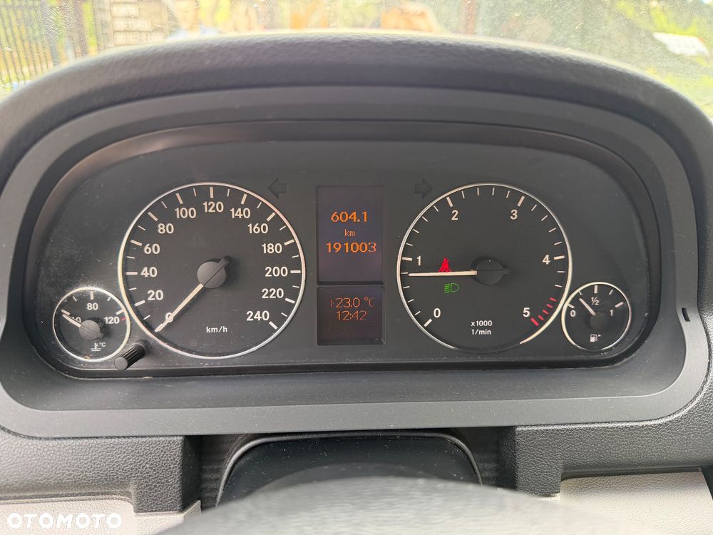 Mercedes-Benz Klasa A 160 CDI Elegance - 13