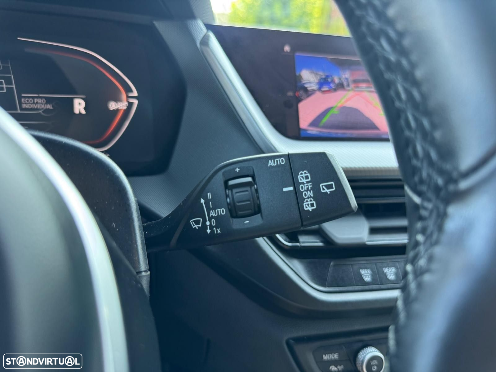 BMW 116 d Pack Desportivo M Auto - 31