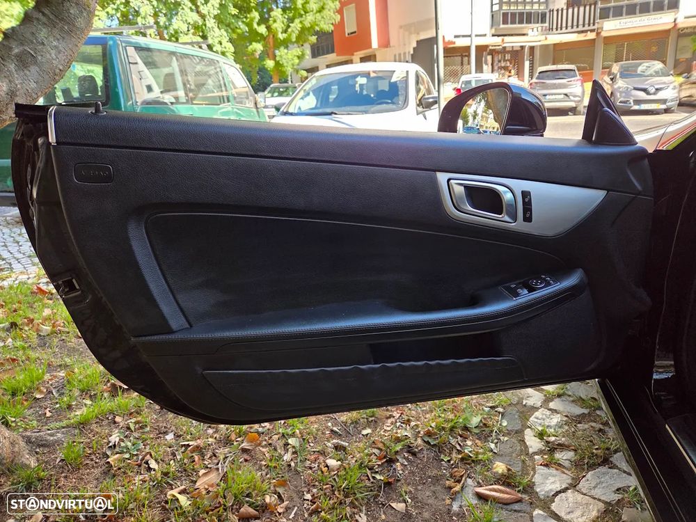 Mercedes-Benz SLK 200 (BlueEFFICIENCY) 7G-TRONIC - 11