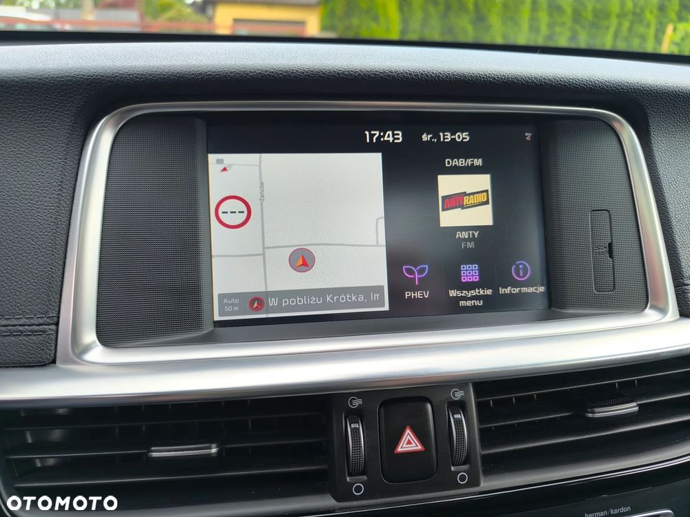 Kia Optima Plug-in Hybrid - 31