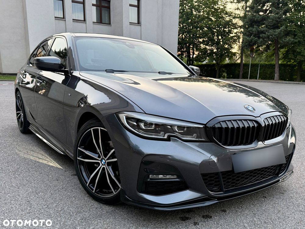 BMW Seria 3 318d M Sport Shadow - 5