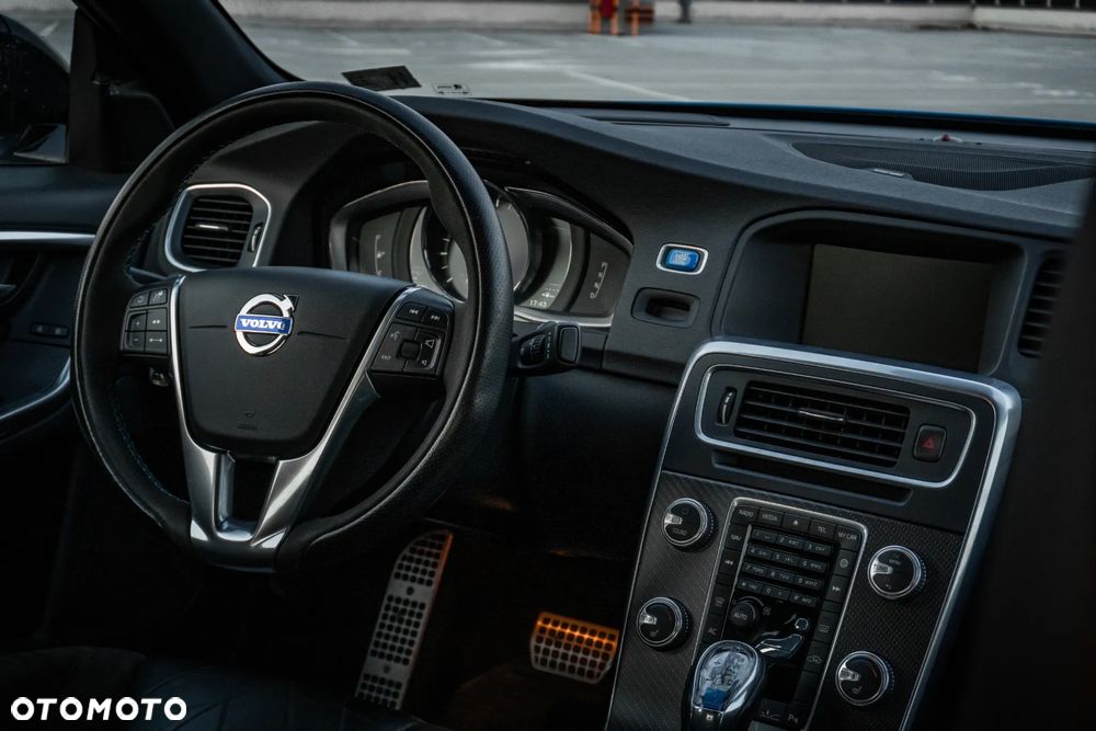 Volvo S60 T6 AWD Polestar - 24