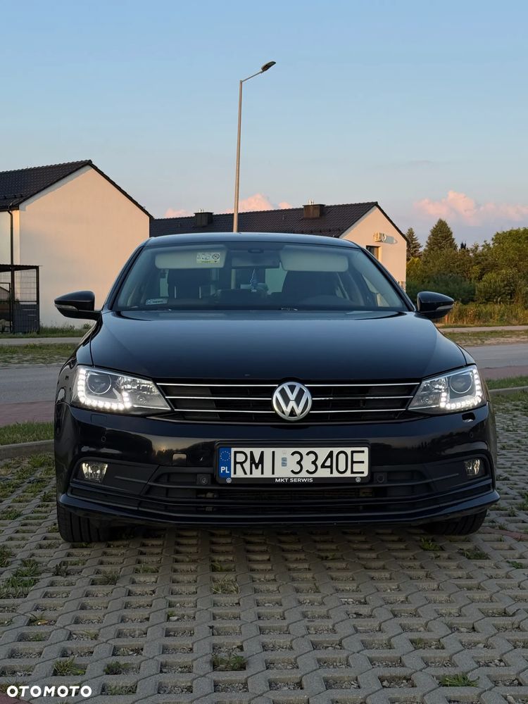Volkswagen Jetta 1.4 TSI BMT Highline - 2