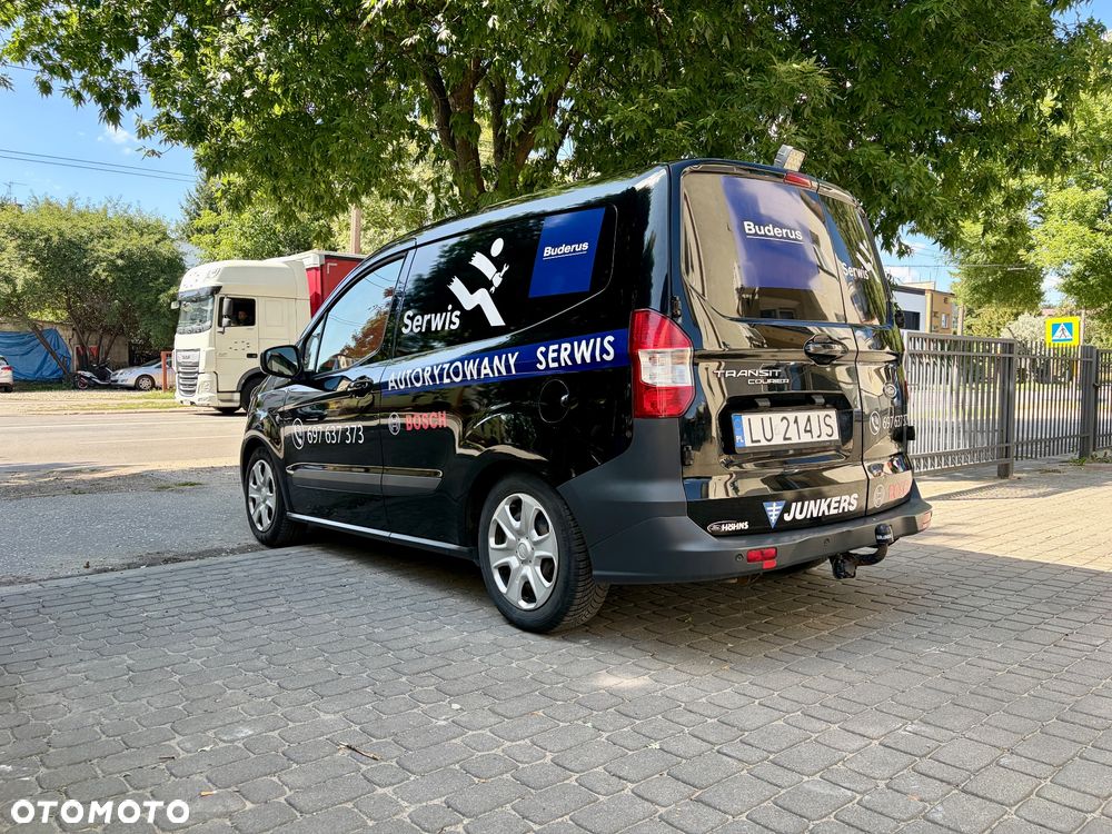 Ford Transit Courier - 4
