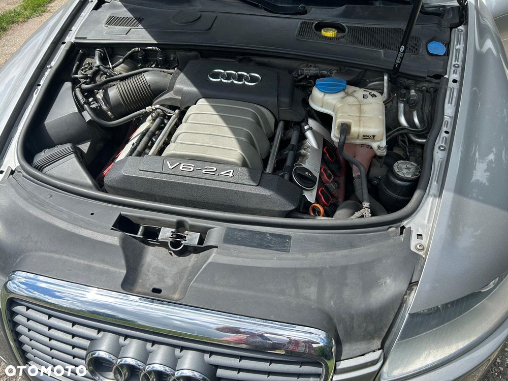 Audi A6 Limousine 2.4 - 11