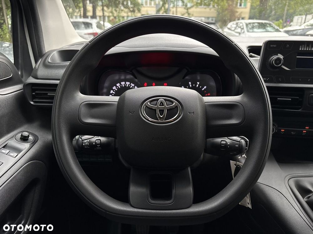 Toyota PROACE CITY - 12