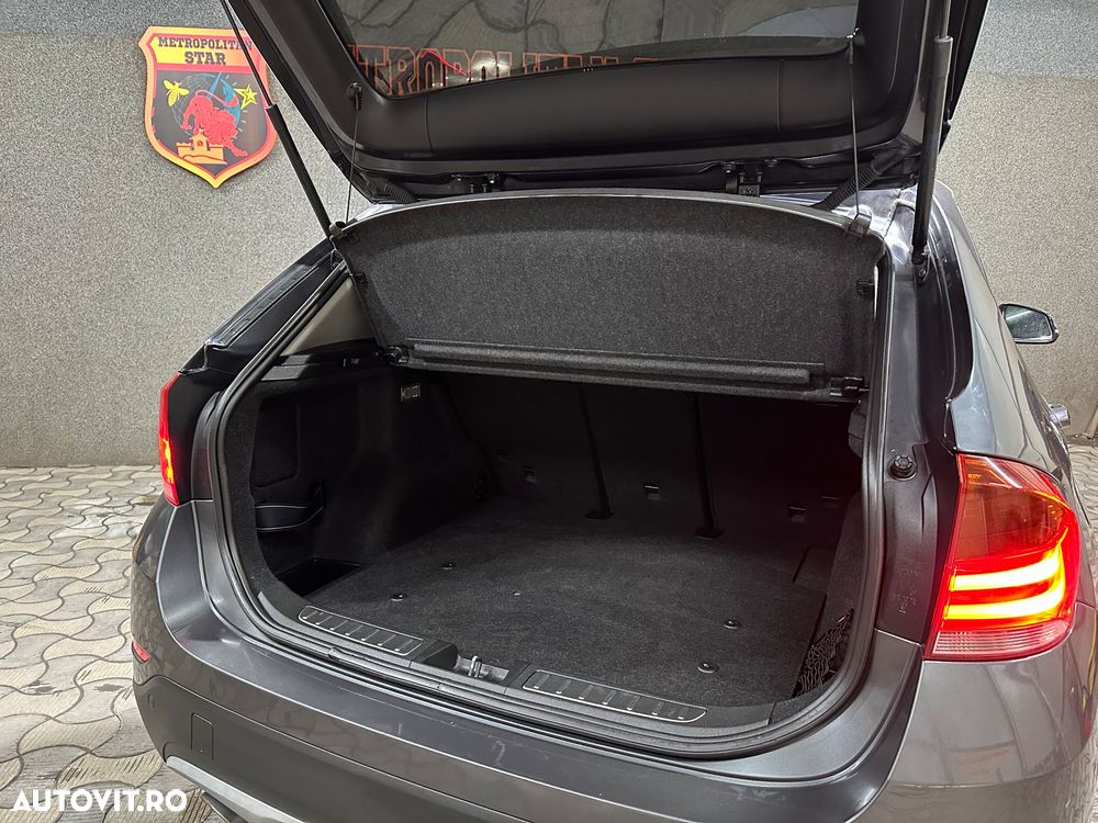 BMW X1 sDrive18d - 9