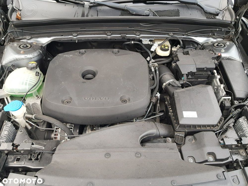 Volvo XC 40 T4 Momentum - 17