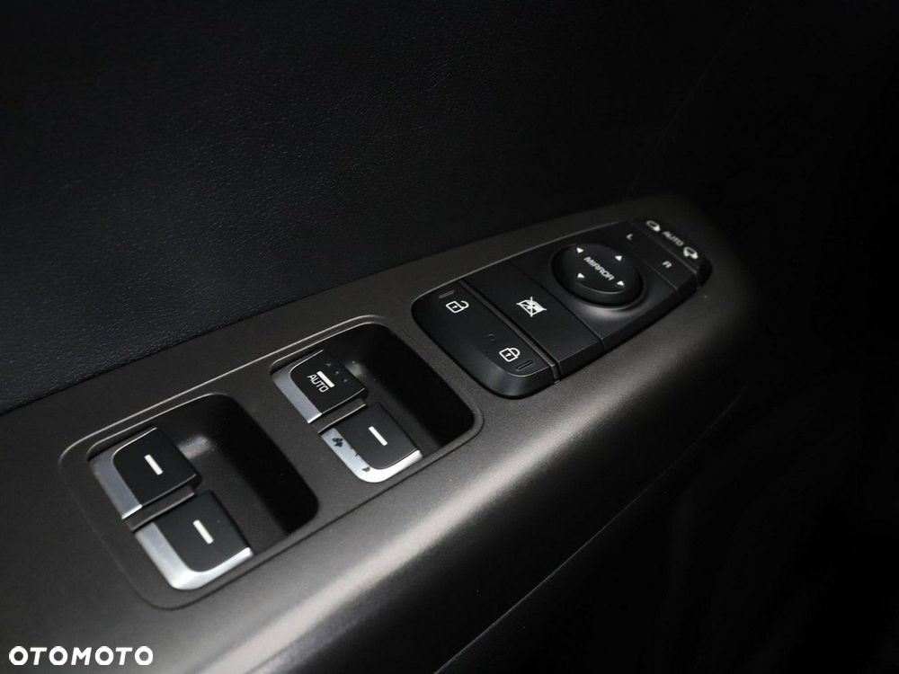 Kia Sportage 1.6 GDI 2WD DREAM-TEAM EDITION - 39