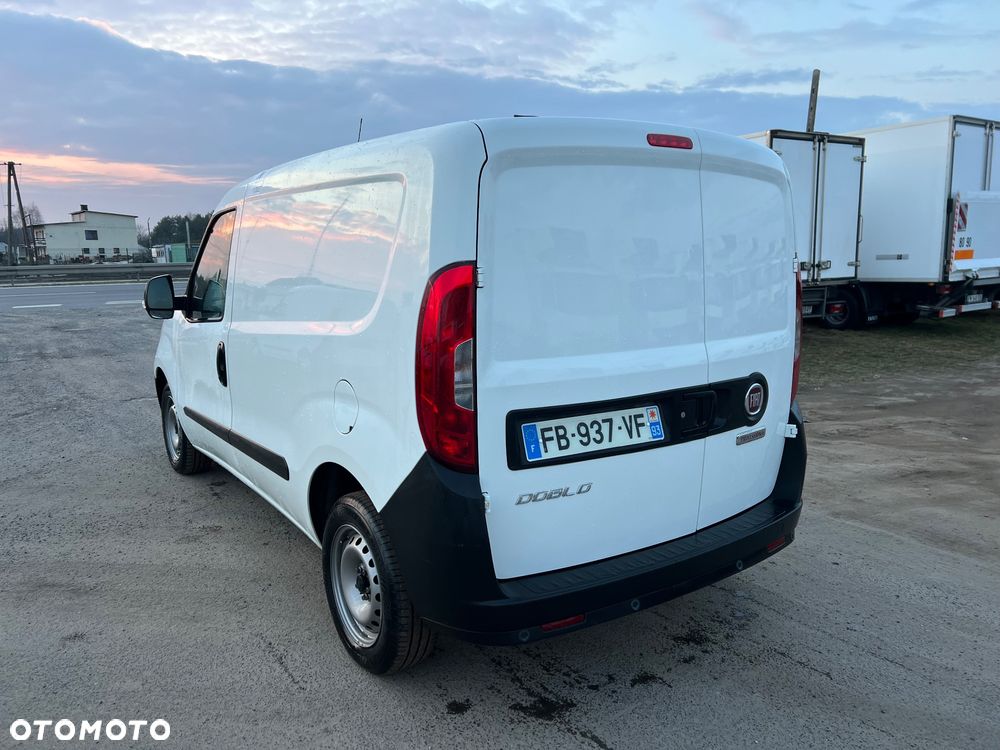 Fiat Doblo  Professional (518) - 5