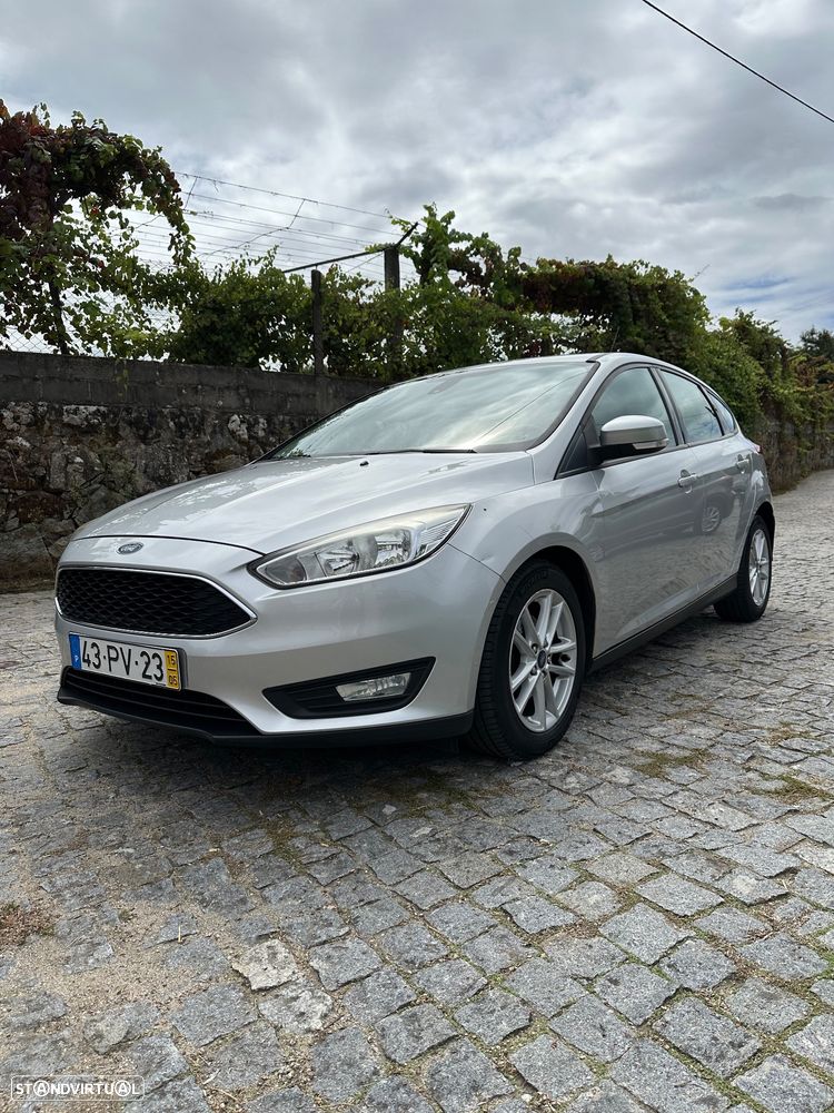 Ford Focus 1.5 TDCi ST-Line - 1