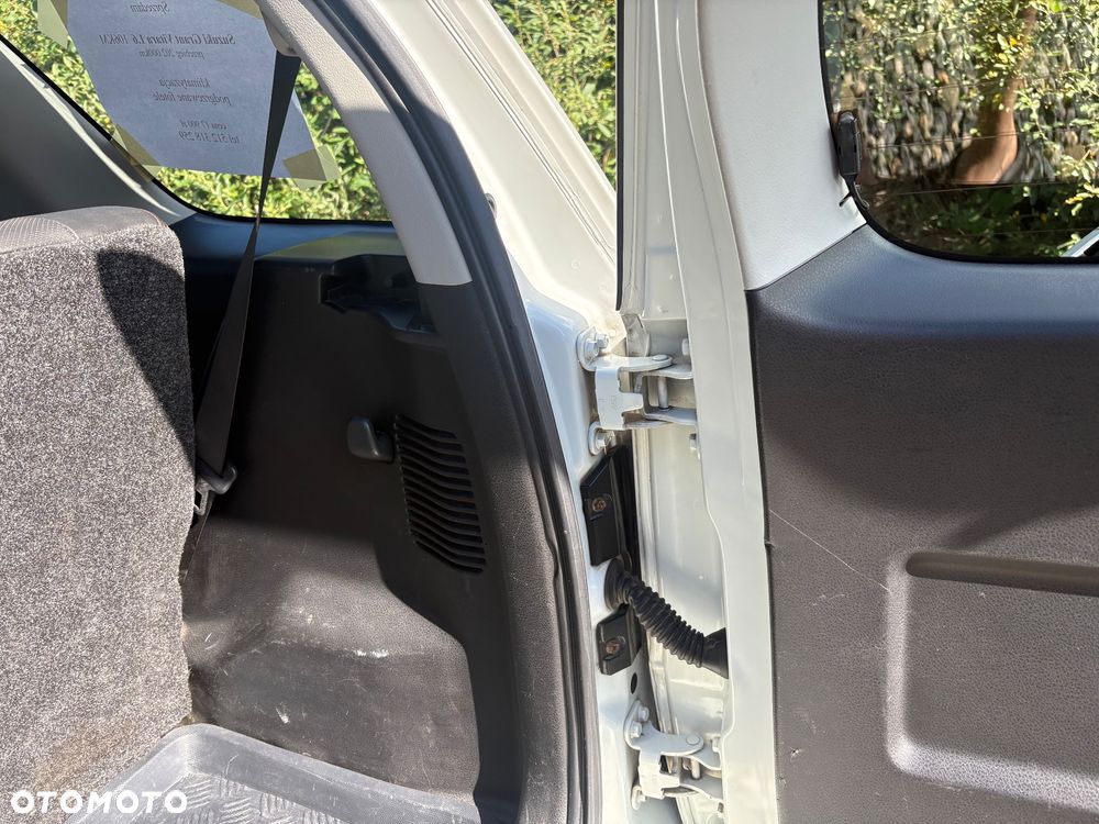 Suzuki Grand Vitara 1.6 - 22