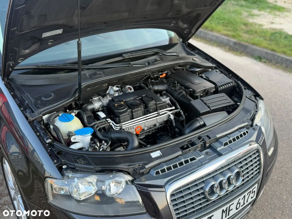 Audi A3 Sportback 2.0 TDI DPF Ambiente - 34