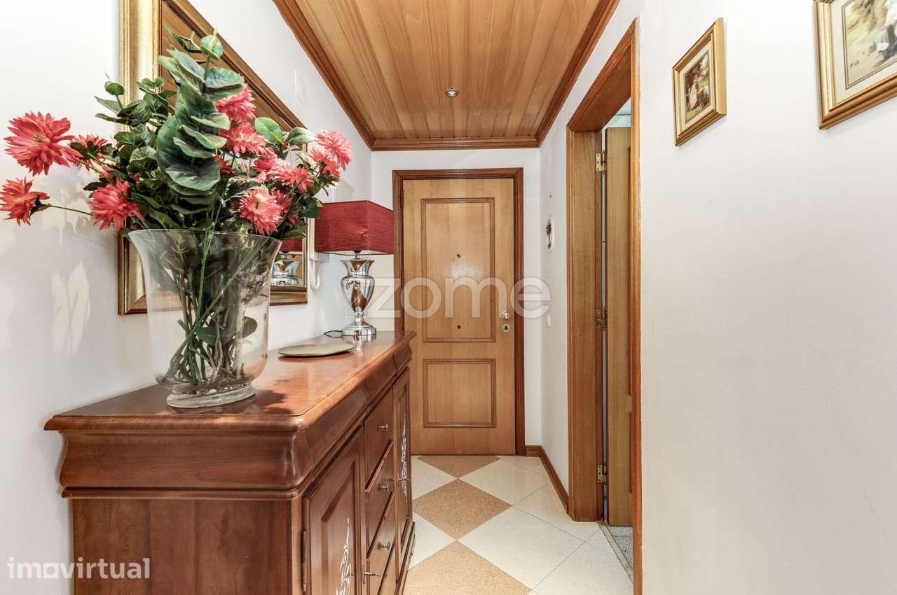 Apartamento T2 em Outeiro de Polima - Grande imagem: 5/23