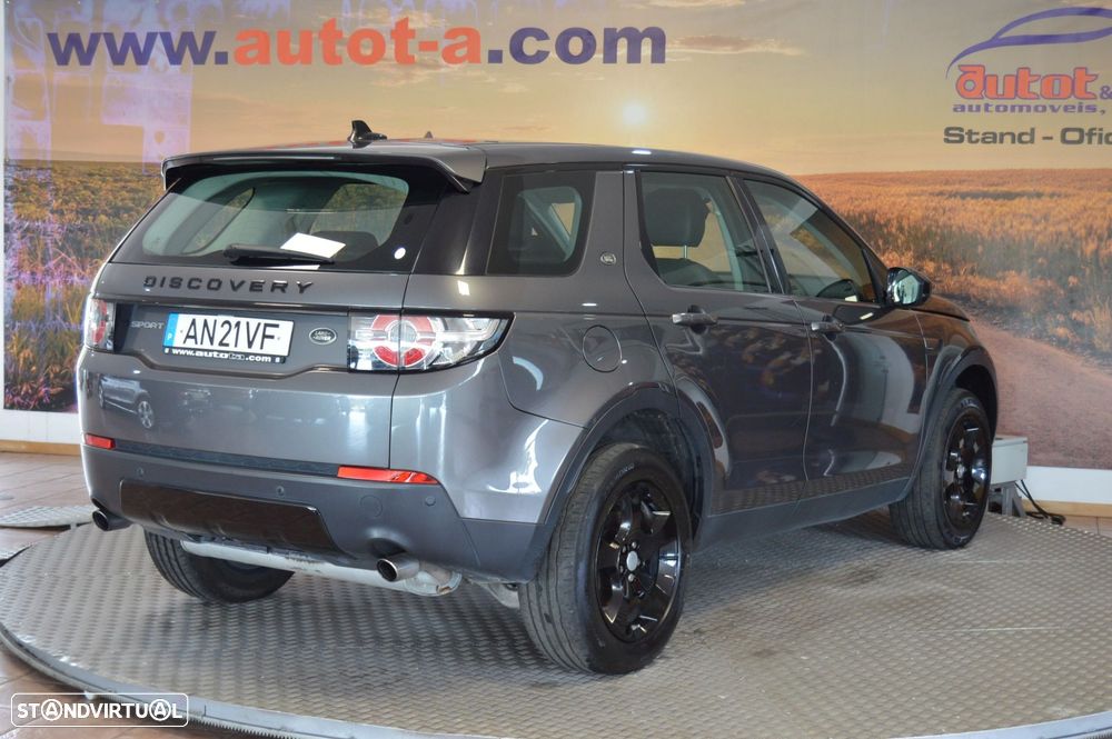 Land Rover Discovery - 4