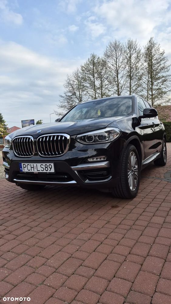 BMW X3 xDrive30d Luxury Line - 2