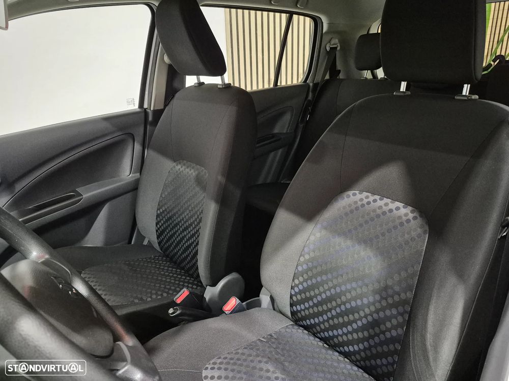 Suzuki Celerio 1.0 GL - 21