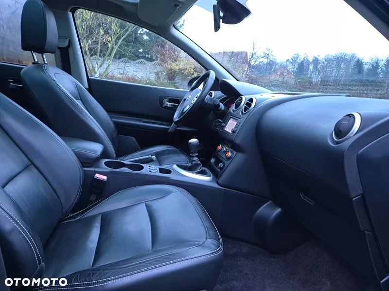 Nissan Qashqai+2 2.0 dCi DPF tekna - 9