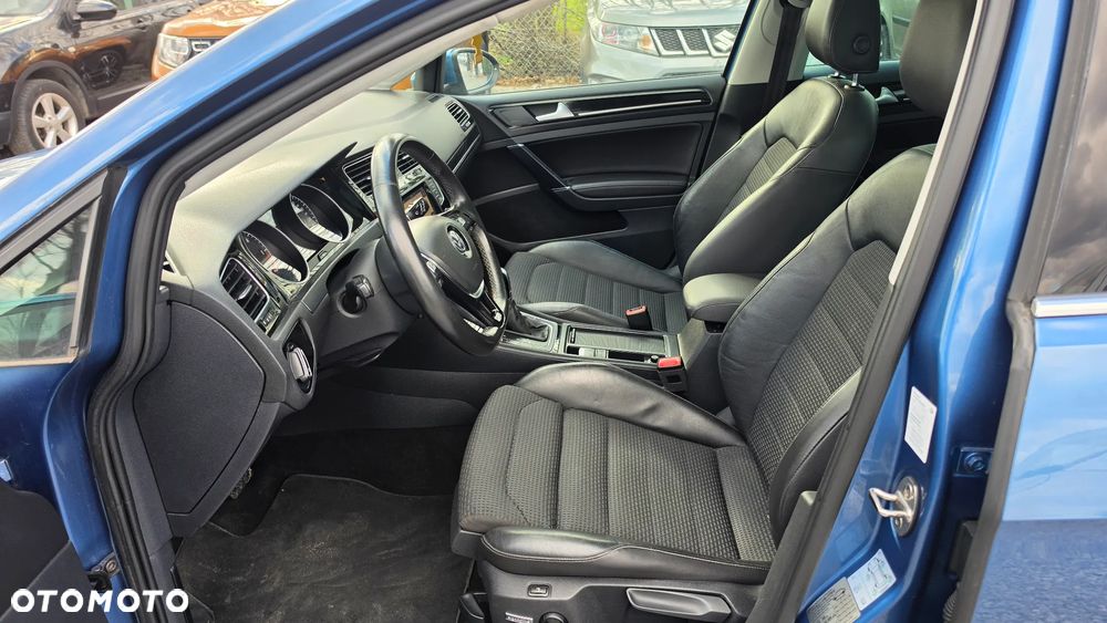 Volkswagen Golf Variant 1.6 TDI DPF BlueMotion Technology DSG MATCH - 12