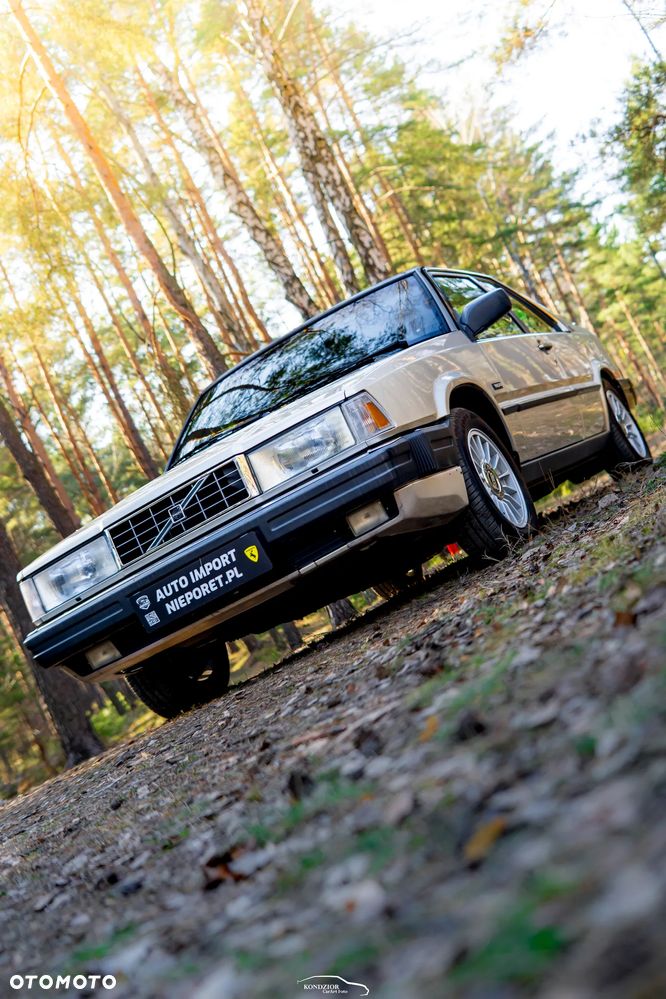 Volvo 780 - 27