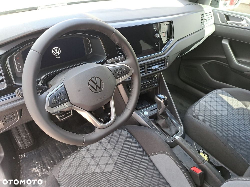 Volkswagen Polo - 10
