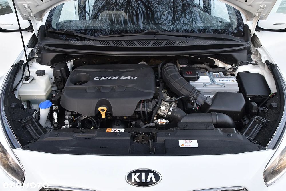 Kia Ceed - 9