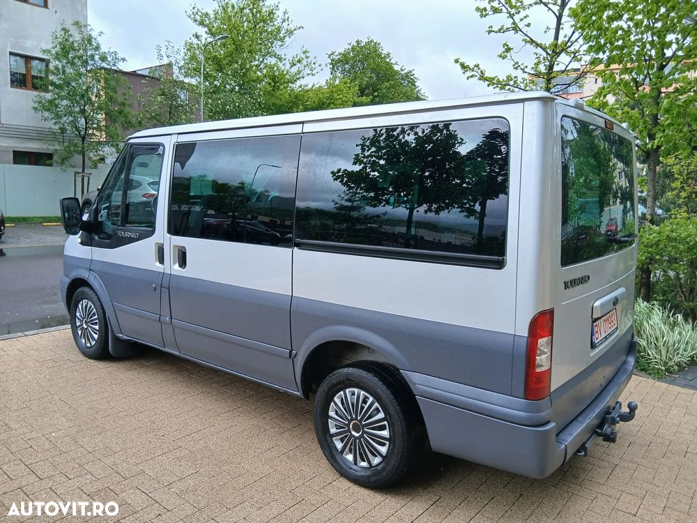 Ford Tourneo Standard - 5