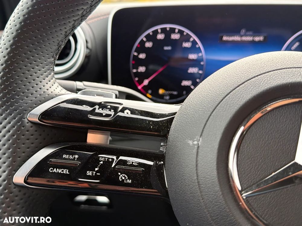 Mercedes-Benz GLC 300 e 4MATIC PHEV - 19