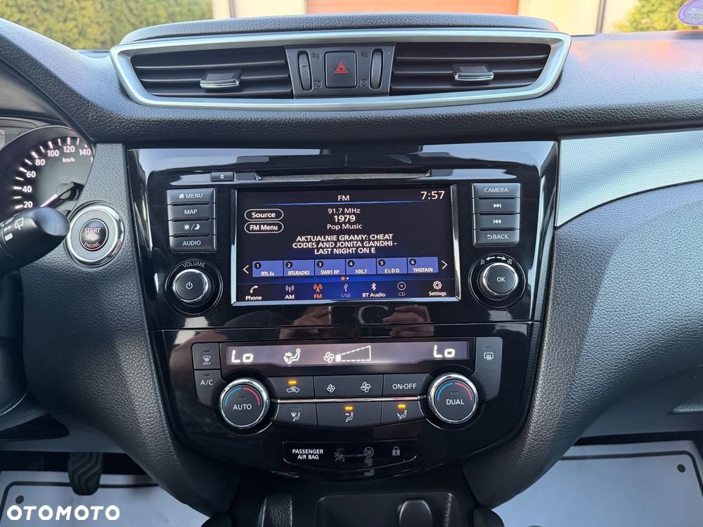 Nissan Qashqai 1.3 DIG-T Acenta - 29