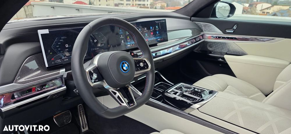 BMW M7 M760e xDrive AT PHEV - 7