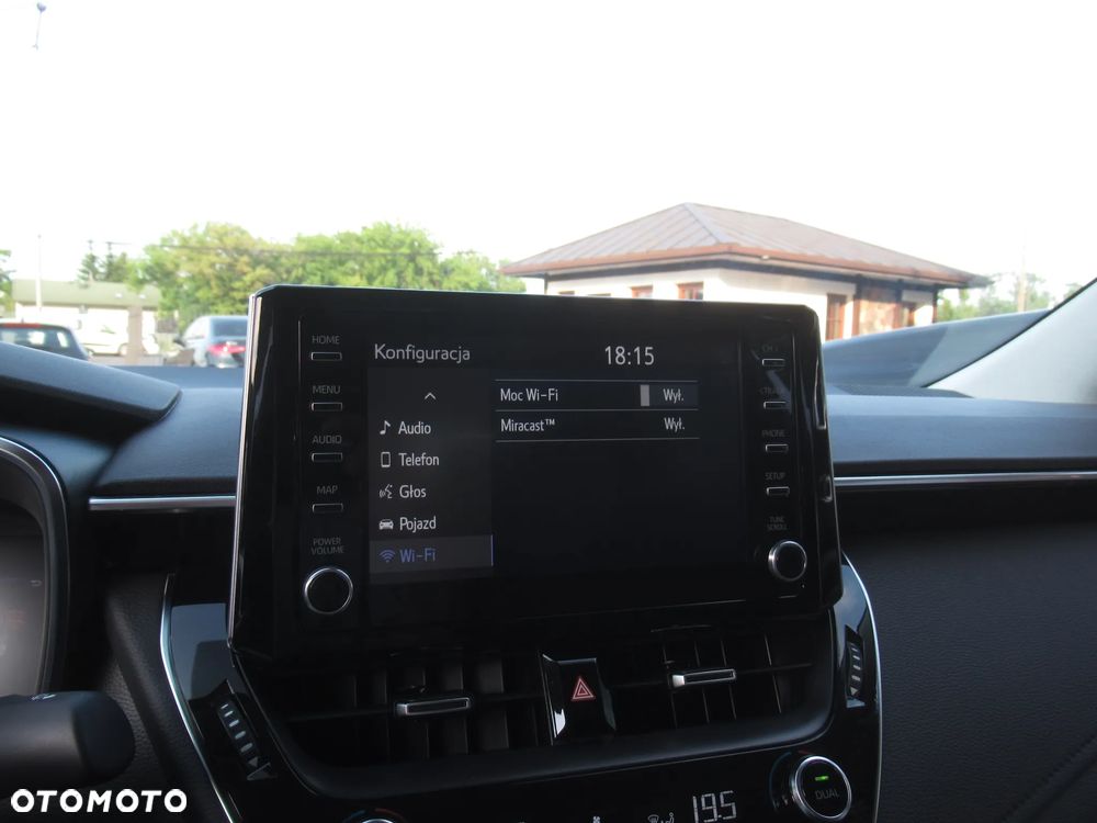 Toyota Corolla 1.5 Comfort - 24