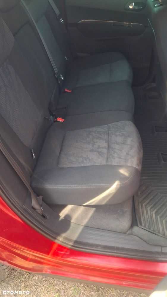 Peugeot 3008 1.6 HDi Premium - 16