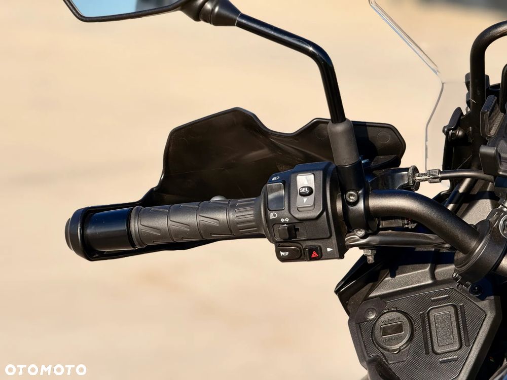 Kawasaki Versys 650 - 13