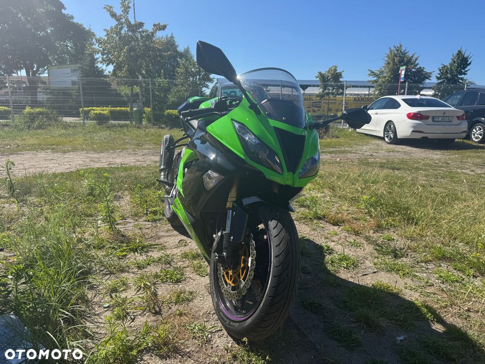 Kawasaki ZXR - 9