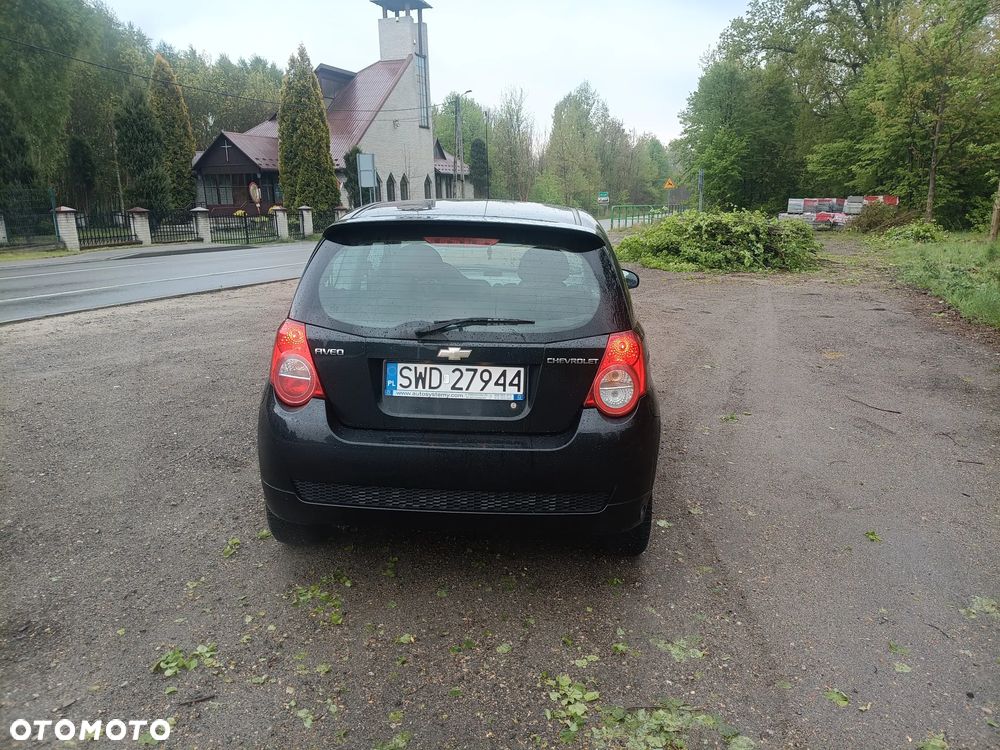 Chevrolet Aveo 1.4 16V LS - 6