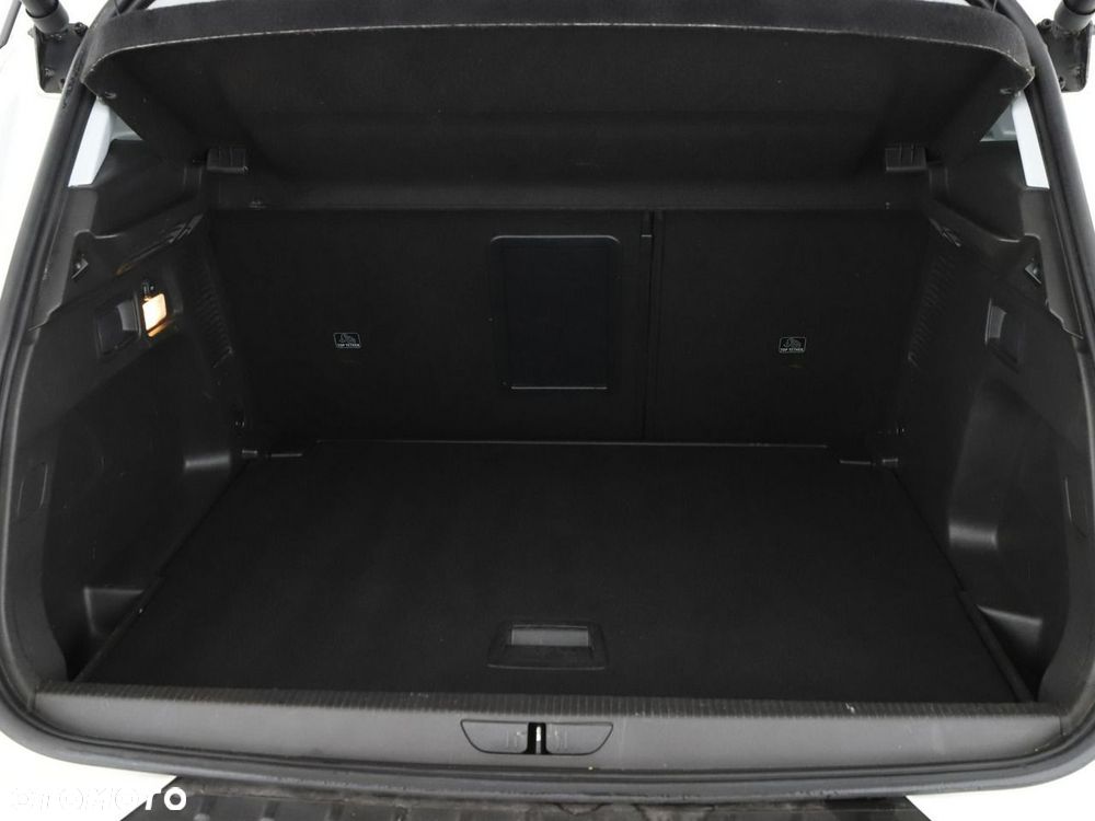 Opel Grandland X 1.2 Start/Stop Automatik Business INNOVATION - 21