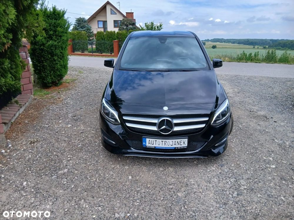 Mercedes-Benz Klasa B 180 d Edition - 2
