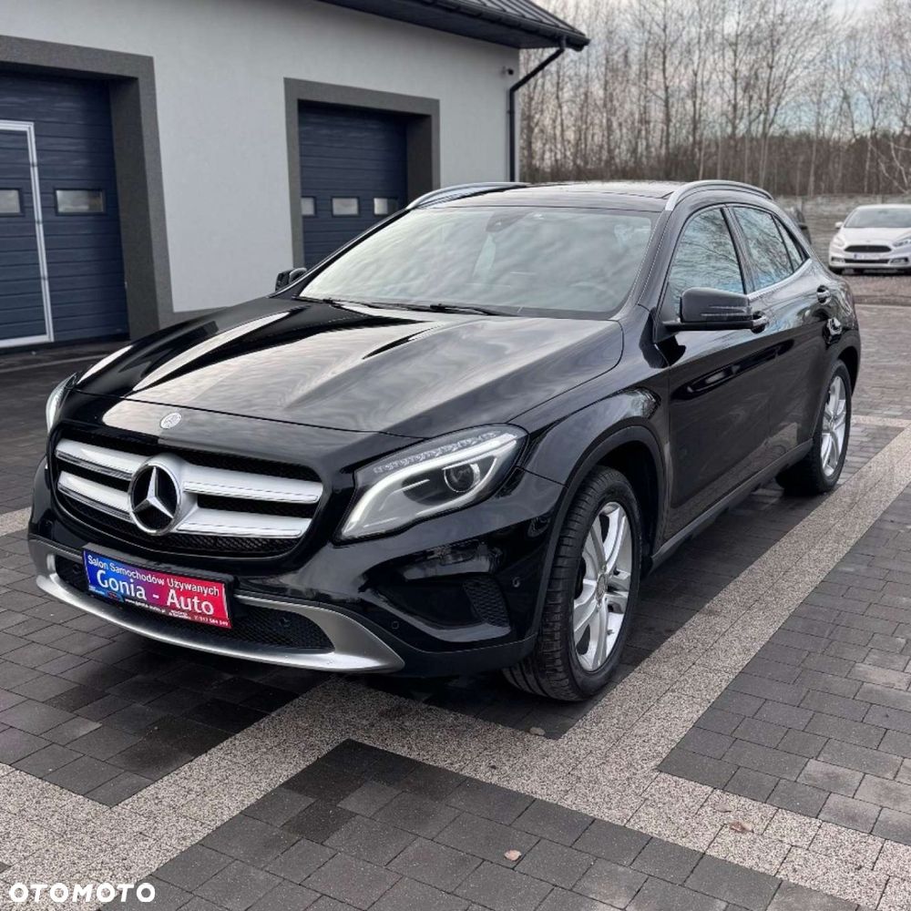 Mercedes-Benz GLA - 6