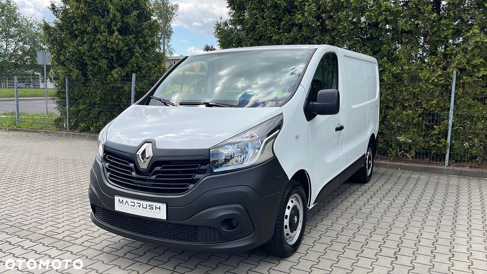 Renault Trafic - 1