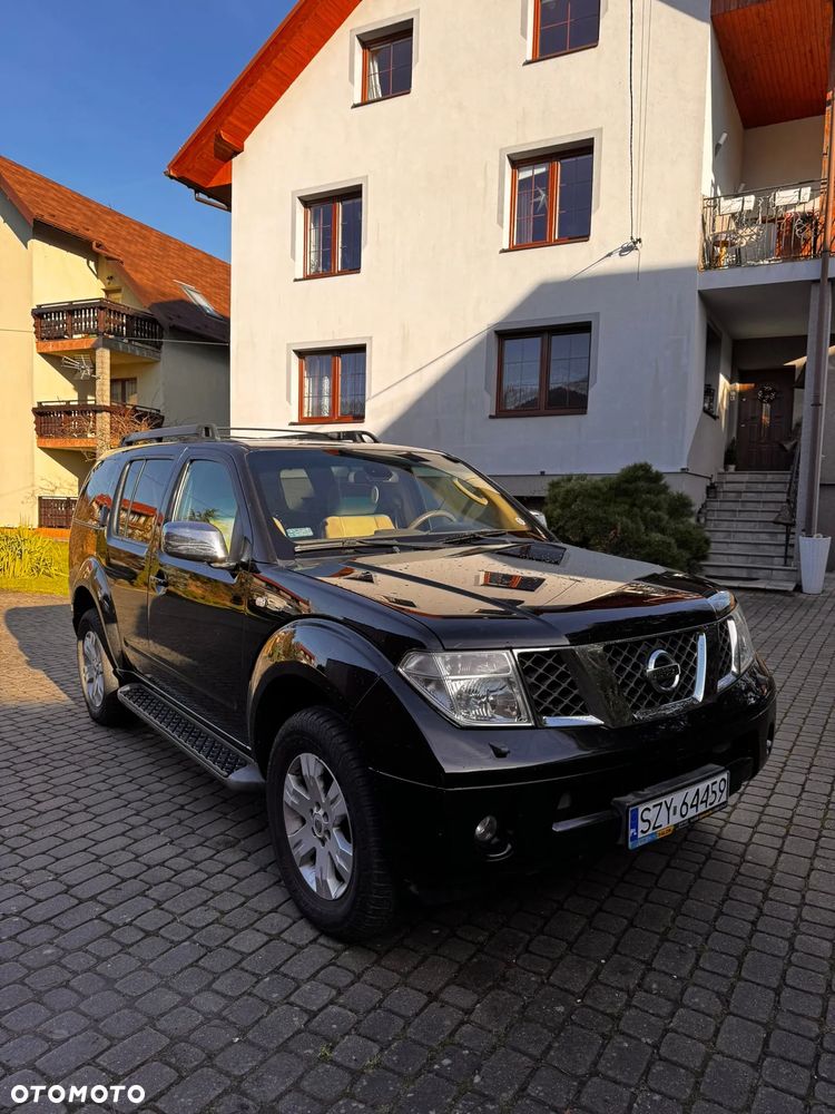 Nissan Pathfinder 2.5 dCi Premium - 18