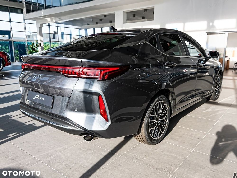 JAC J7 Plus CVT - 6