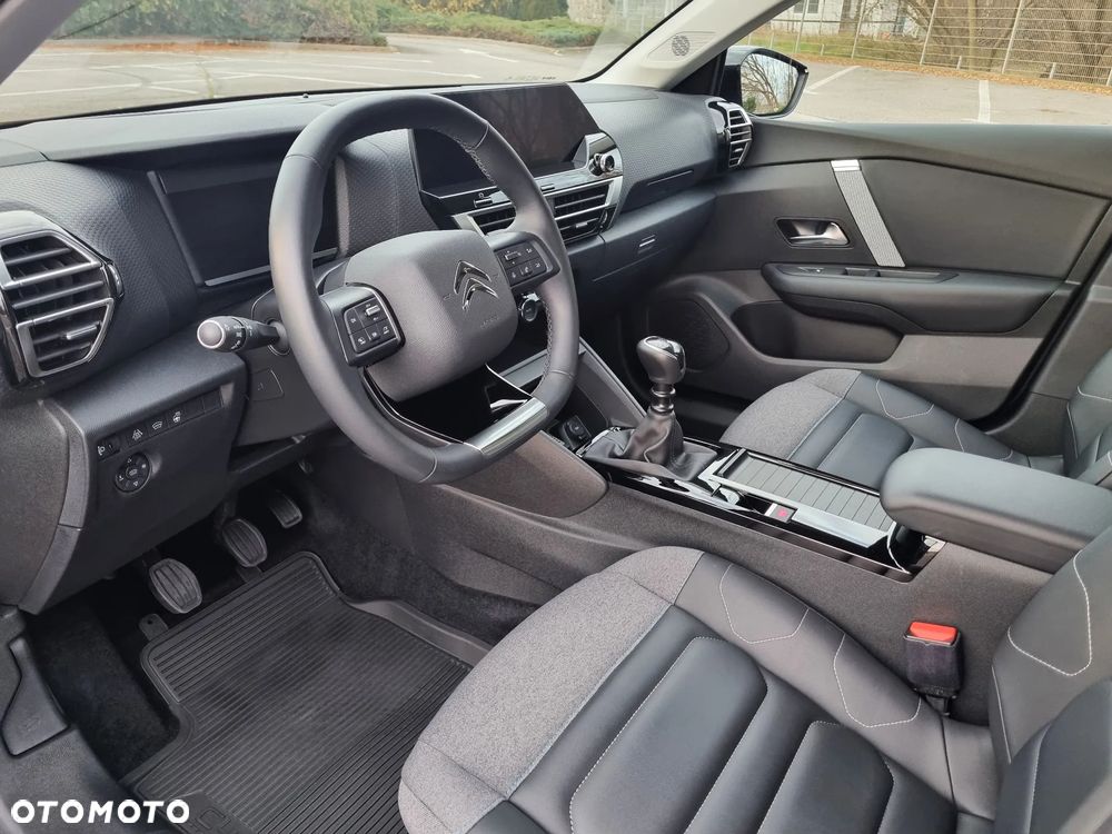 Citroën C4 1.2 PureTech Shine S&S - 18