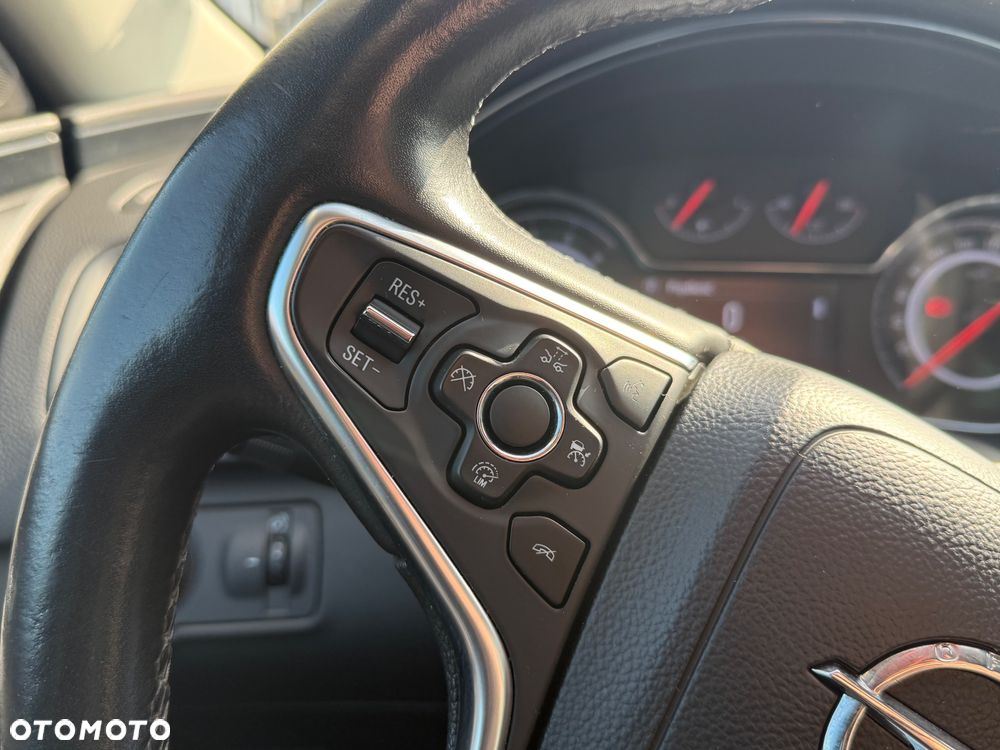 Opel Insignia 1.6 CDTI Innovation S&S - 19