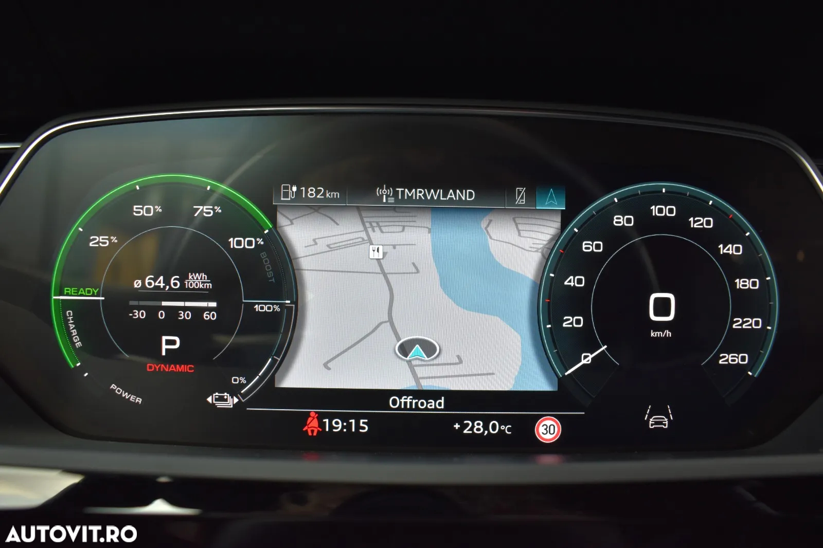Audi Q8 - 18