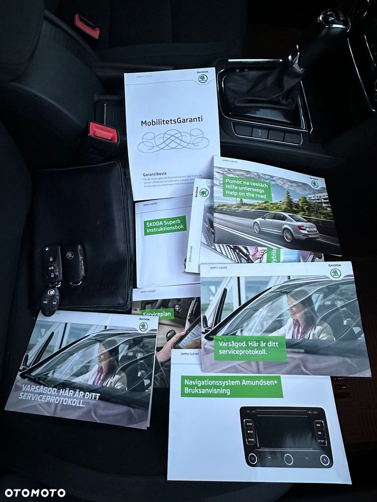 Skoda Superb 2.0 TDI 4x4 Elegance DSG - 37