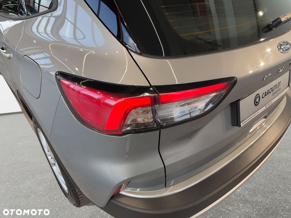 Ford Kuga - 12