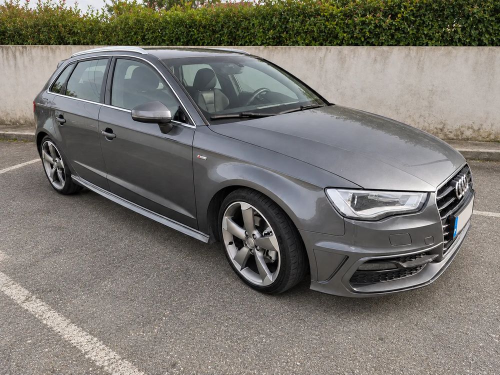Audi A3 Sportback 1.6 TDI (clean diesel) S line Sport Pack
