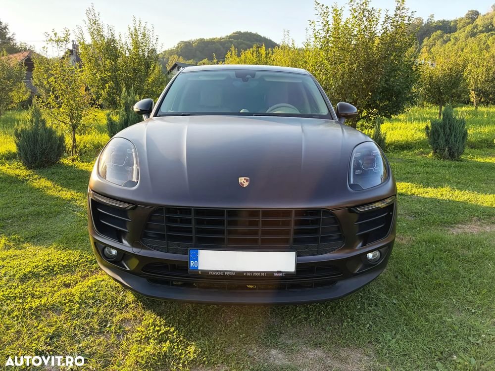 Porsche Macan Standard - 4