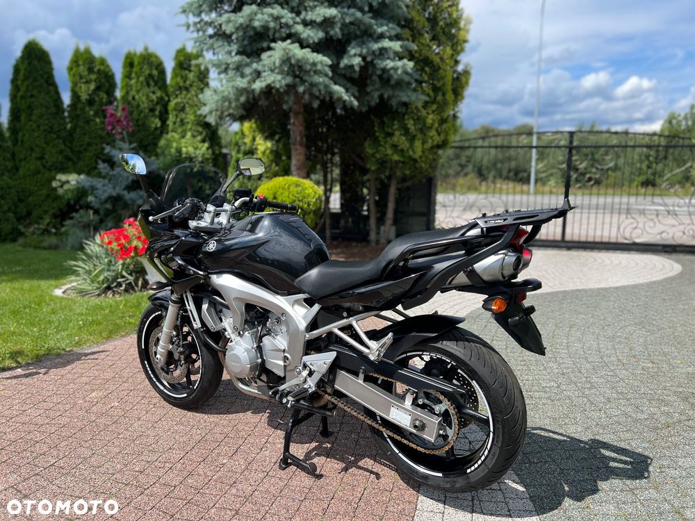 Yamaha FZ6 - 17