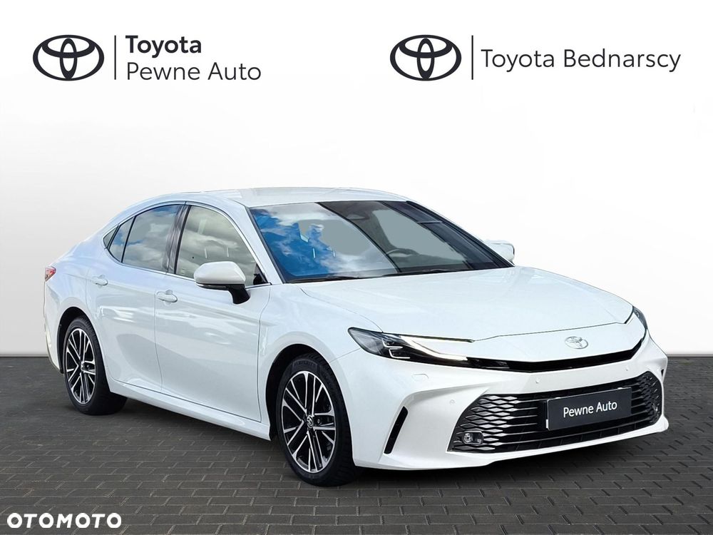 Toyota Camry - 7